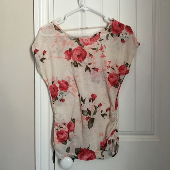 Siren Lily Maternity floral top