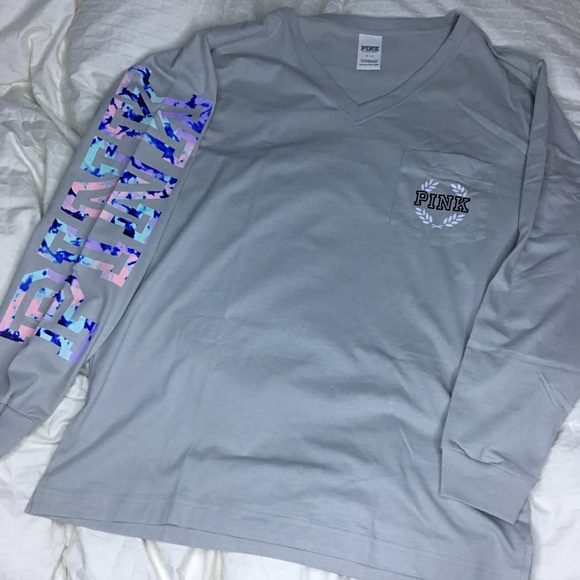 PINK Victoria's Secret Tops - MAKE OFFER PINK Campus Tee