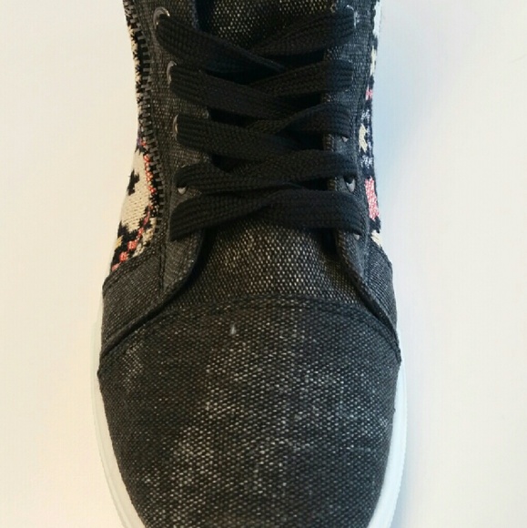 NEW! Women's 🖤 FreeChoice by Elis Shoesies - Picture 2 of 6