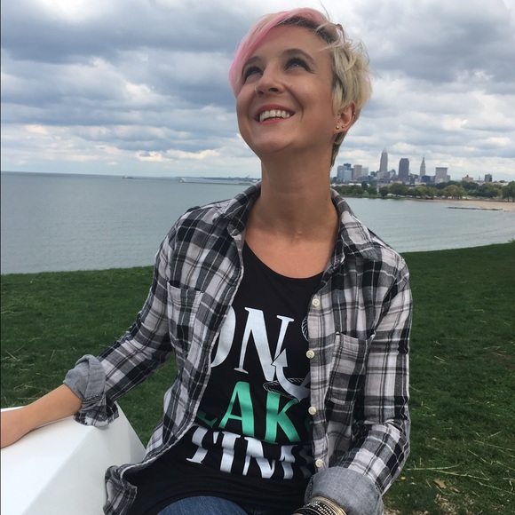 On Lake Time tank top (black) - Picture 4 of 4