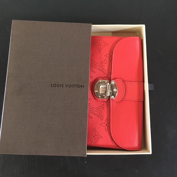 Louis Vuitton red leather wallet - Picture 2 of 4