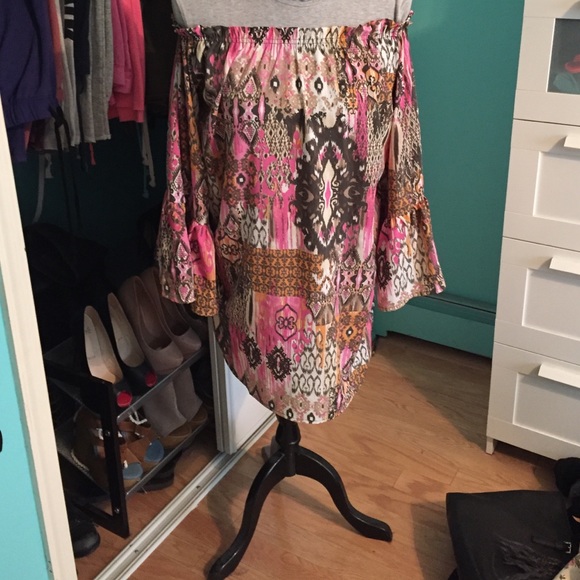 Can be worn as a dress or shirt