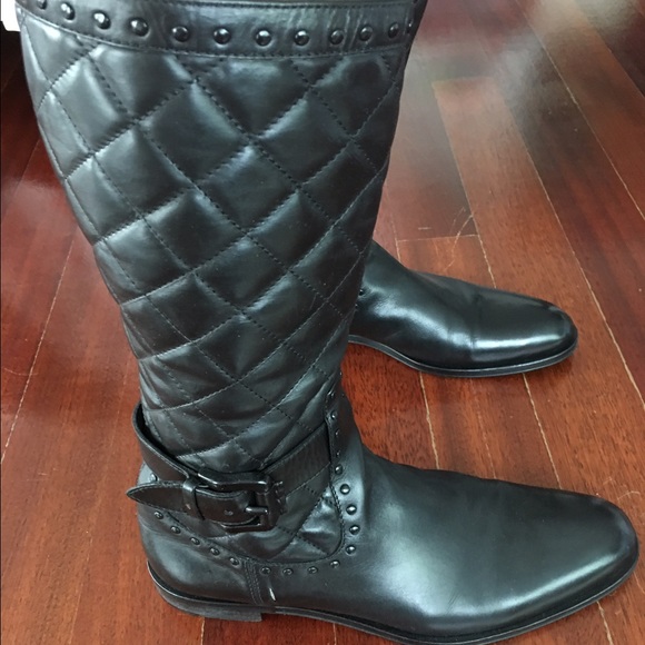 Quilted leather Burberry Mid-Calf Riding Boots - Picture 2 of 3