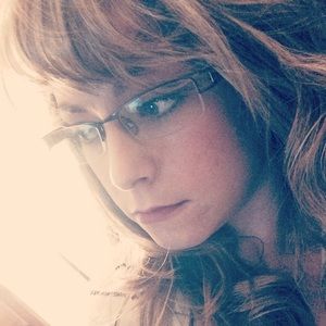 Meet your Posher, Cait