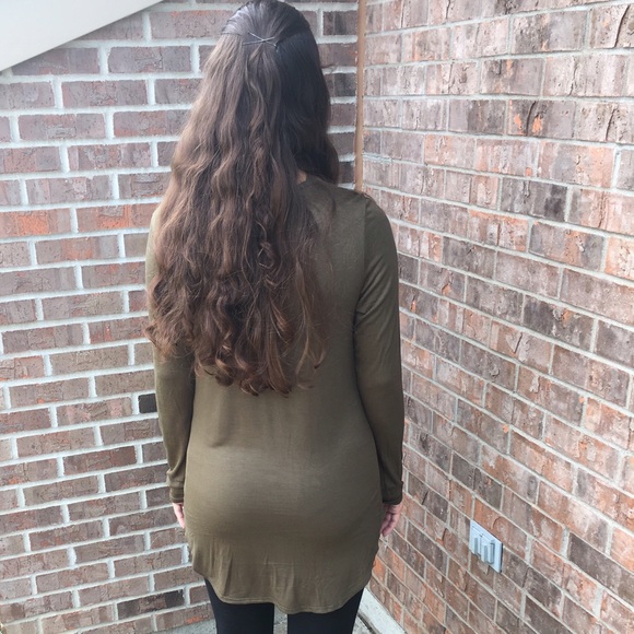 ▫️LAST 1▫️Olive Criss-Cross Top - Picture 3 of 5