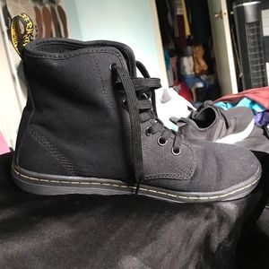 shoreditch canvas dr martens