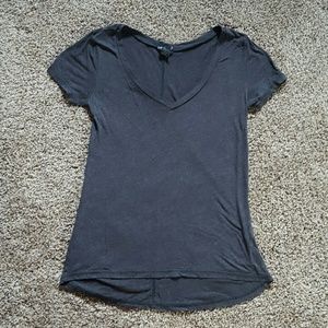 Wet seal v neck tee