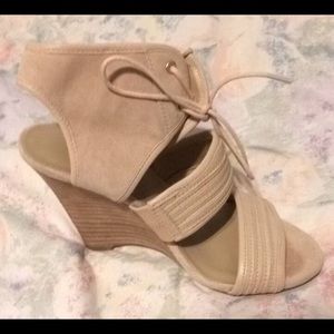Sole Society Khalessi Wedge Sandal