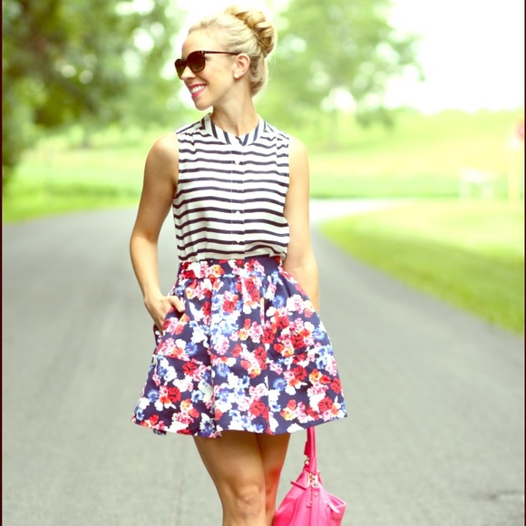 Express size 6  full floral skirt