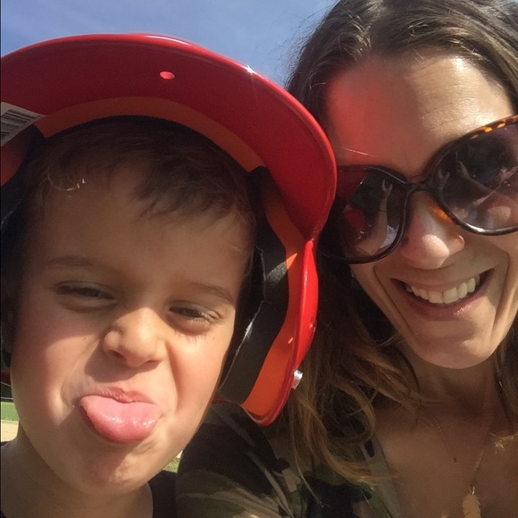 IT’S OFFICIAL! Suggested User! 💚 - Picture 2 of 2