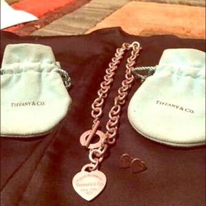 Tiffany & Co heart toggle neckless