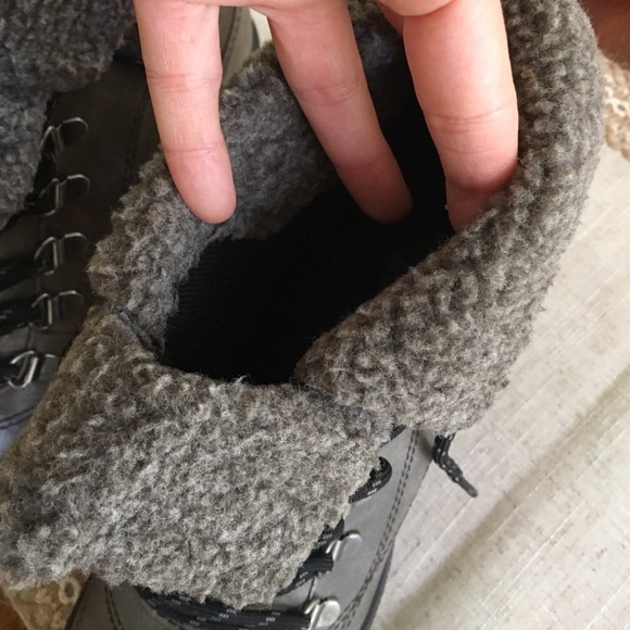 SOLD in BUNDLE - Picture 3 of 4