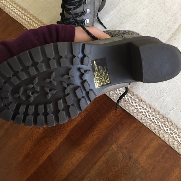 SOLD in BUNDLE - Picture 4 of 4