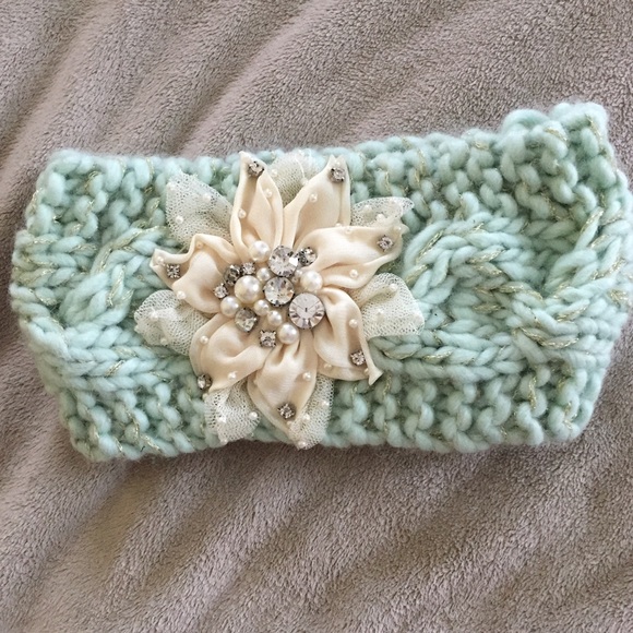 Three Bird Nest Accessories - NWOT Three Birds Nest knitted embellished headwrap