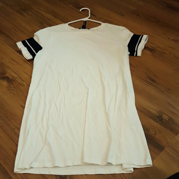 T-shirt dress