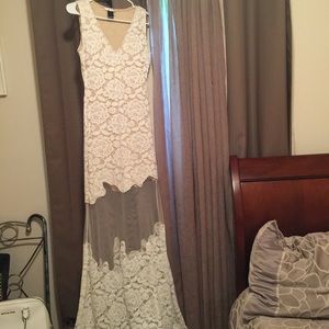 White maxi dress