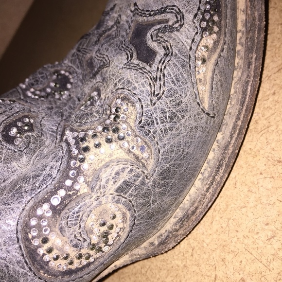 SOLD ON ♏️ - Picture 3 of 5