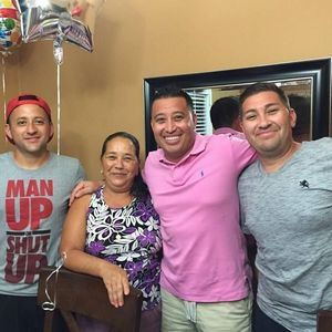 Meet your Posher, Luis