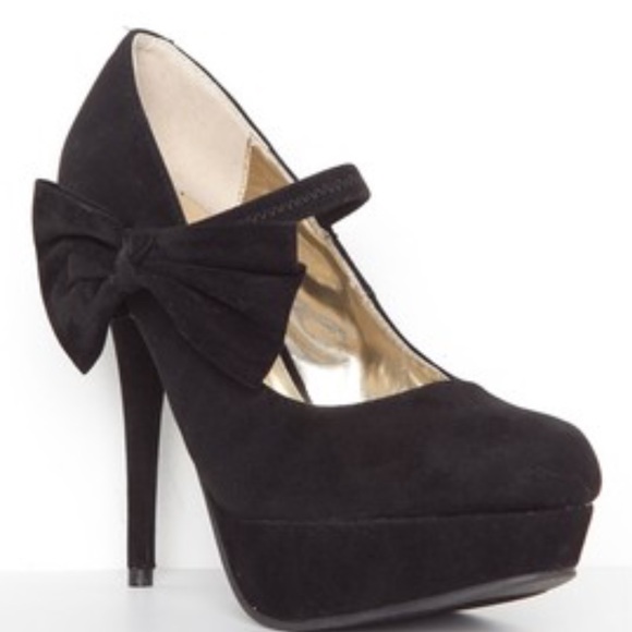 Black High Heels