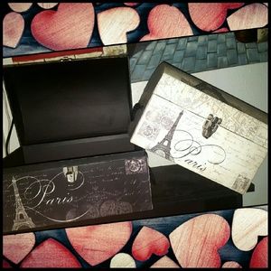 Decorative Paris trunks