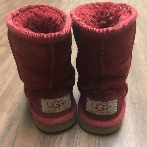 Little girls size 7 UGG boots