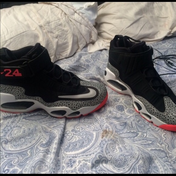 Air Max One Griffey "Safari Red"