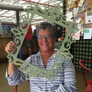 Meet your Posher, Alisa