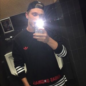 Meet your Posher, Chase