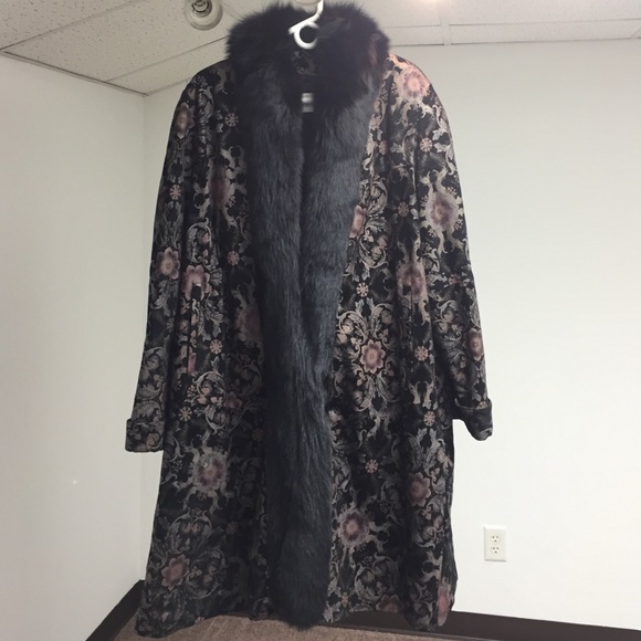 Laura Winston Leather/Fox coat