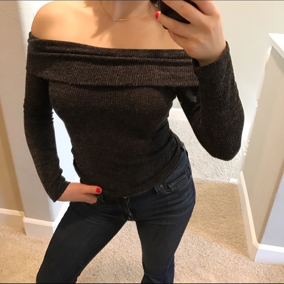 LAST ONE 🌹 Off the Shoulder Charcoal Sweater - Picture 4 of 4