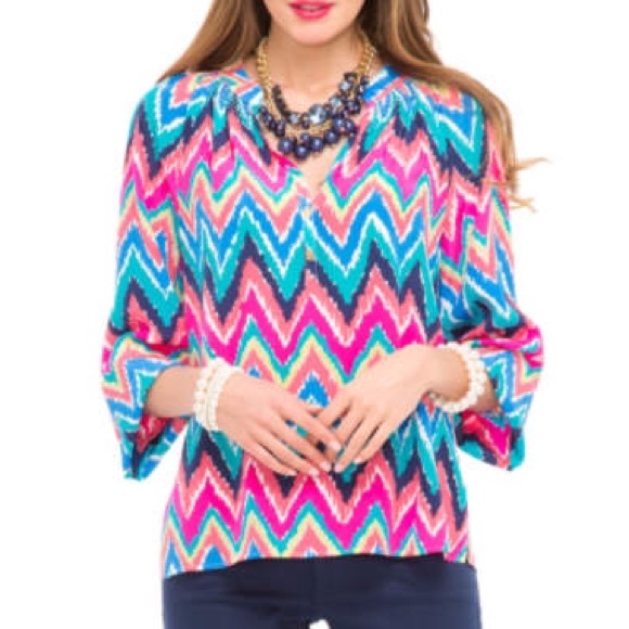 NWOT Lilly Pulitzer Hearts a Flutter Elsa Top
