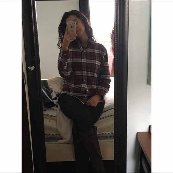 Polo button up 👔❤️ - Picture 2 of 4