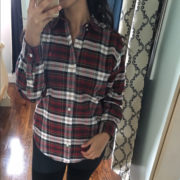 Polo button up 👔❤️ - Picture 4 of 4