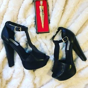 Steve Madden chicly pumps 👠