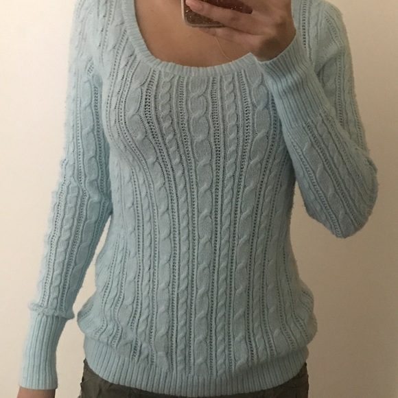 American eagle sweater