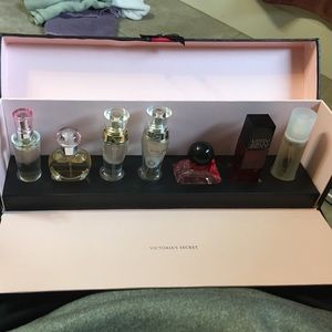 Victoria secrets perfume kit