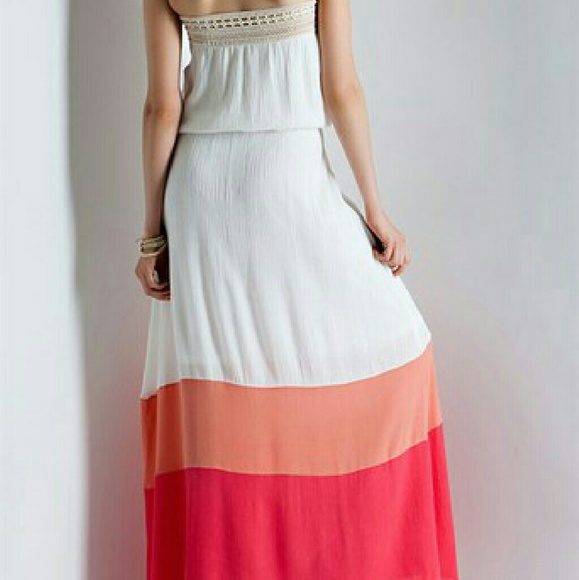 CRINKLE MAXI COLOR BLOCKED TUBE DRESS - Picture 2 of 3