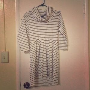 💥FLASH SALE💥 Cowl neck, maternity, shirt. NWOT!