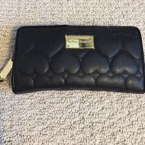 Adorable black Betsy Johnson wallet heart shaped