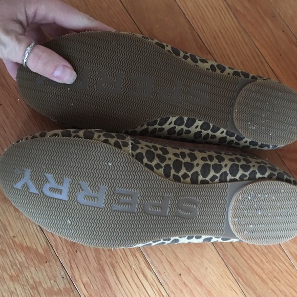 Sperry Canvas Leopard Print Sperry Penny Loafer - image 2