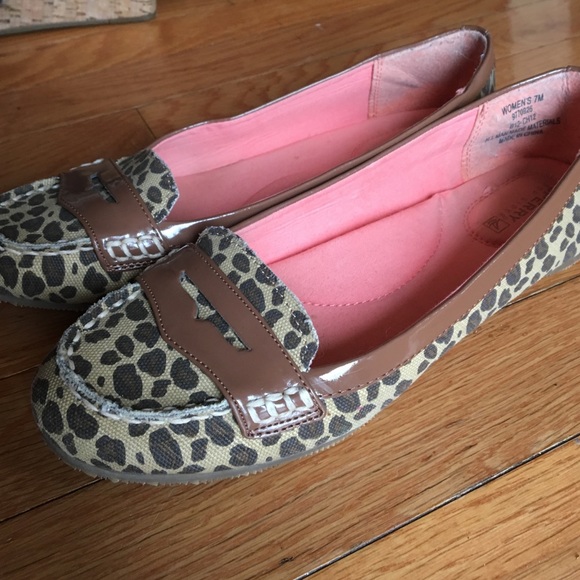 Sperry Canvas Leopard Print Sperry Penny Loafer - image 3