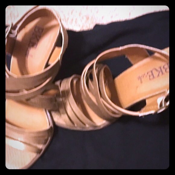 BKE Chunky heel sandals 7