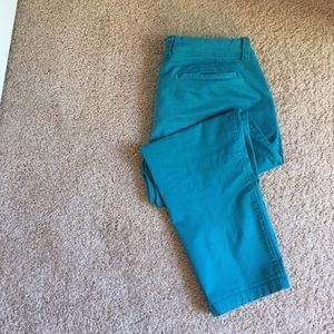 Blue Old Navy Boyfriend Capris