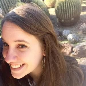 Meet your Posher, Julia