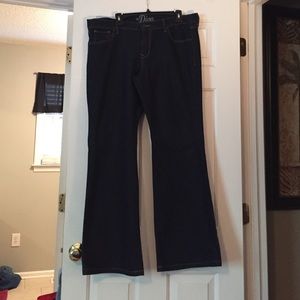 Old Navy bootcut Diva jeans