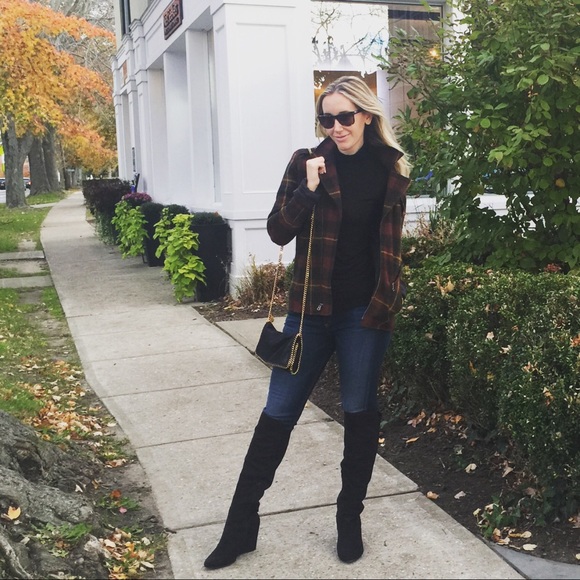 Brooklyn Softest Turtleneck - Picture 4 of 5