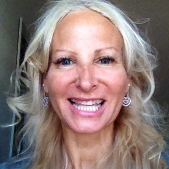 Meet your Posher, Rachelle - Picture 1 of 1