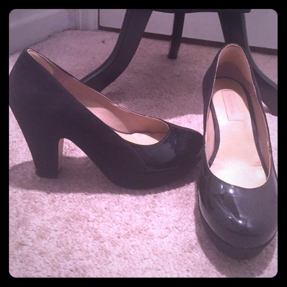 Black Vigotti Pumps - 8.5