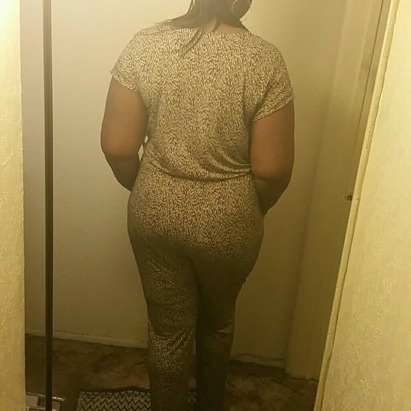 New York and company jumper - Picture 3 of 3