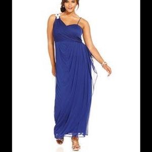 Reduced, Xscape Royal Blue 14w Gown,